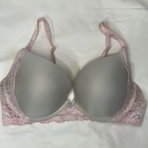 Victorias Secret Push up Bra 38C